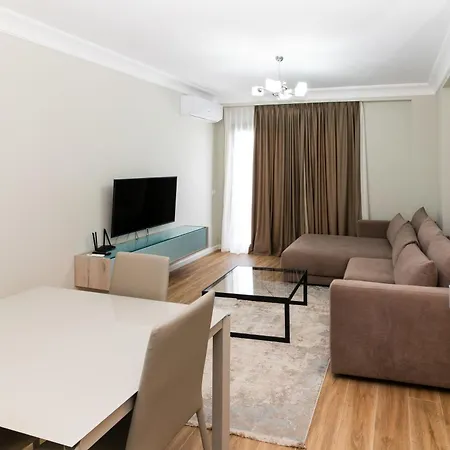 Blissful Apartments Sarande Exterior photo